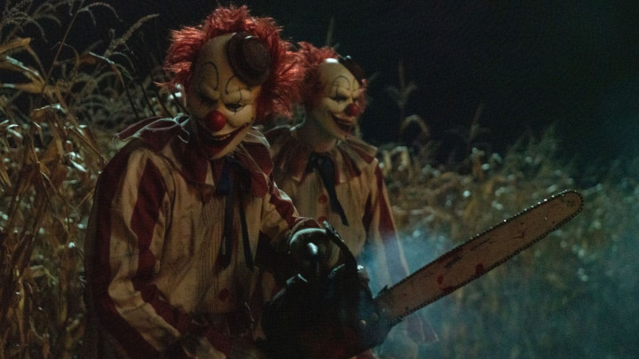 Preview: Clown in a Cornfield